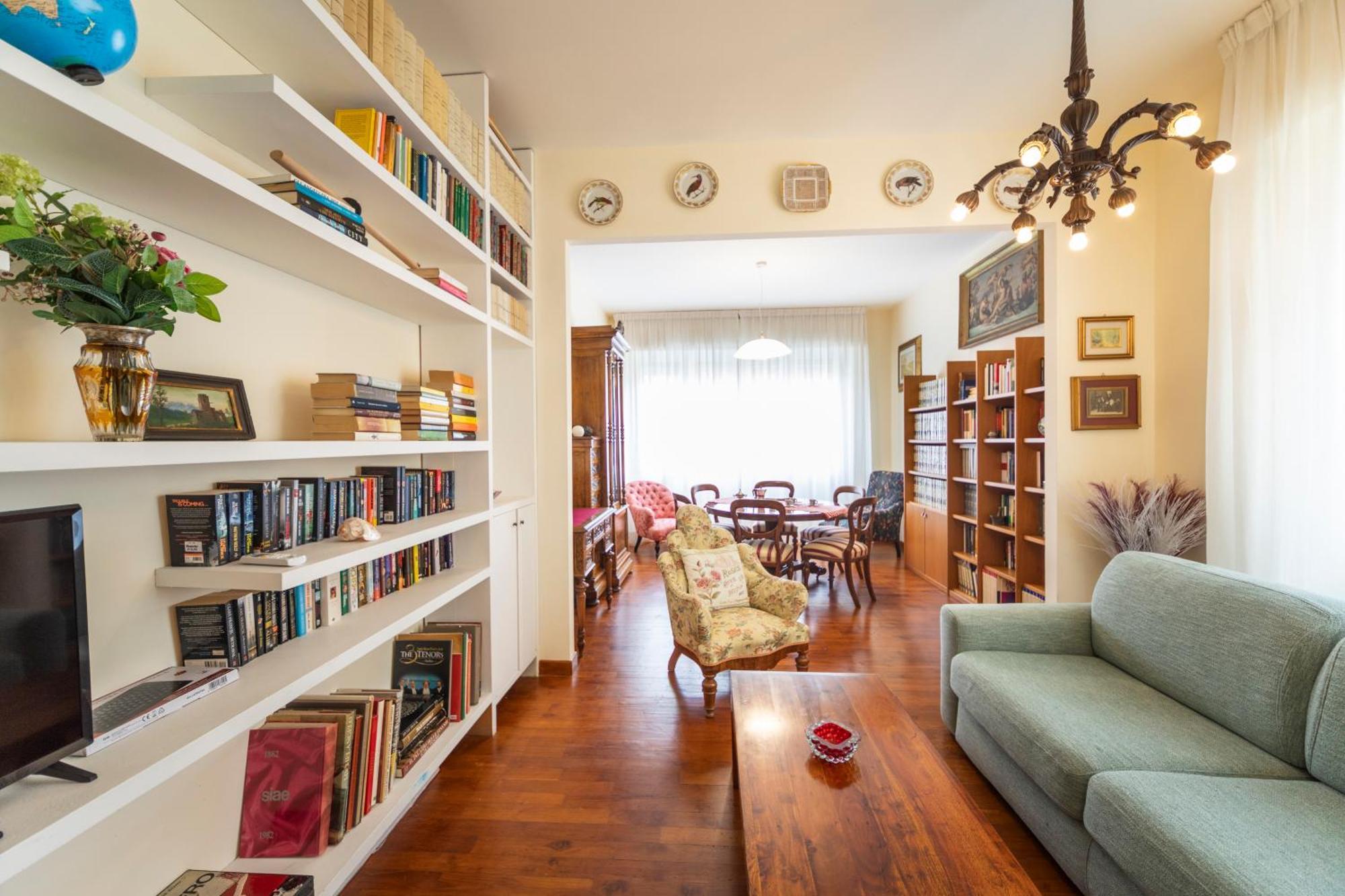 Apartment Bright Flat Close To The Centre *